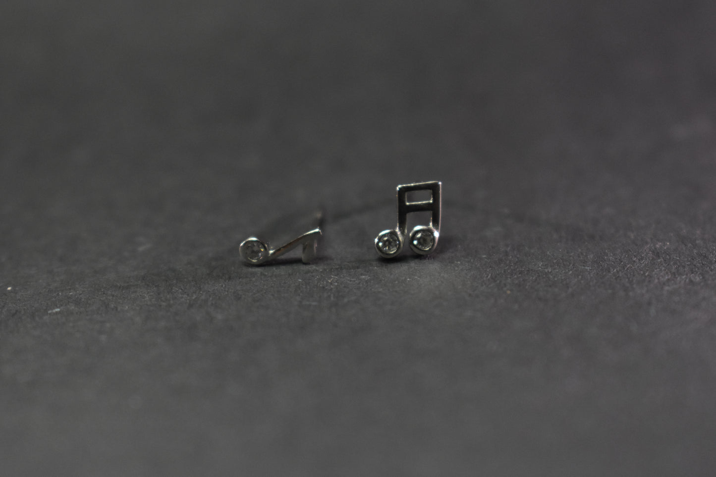 Musical Note Earring