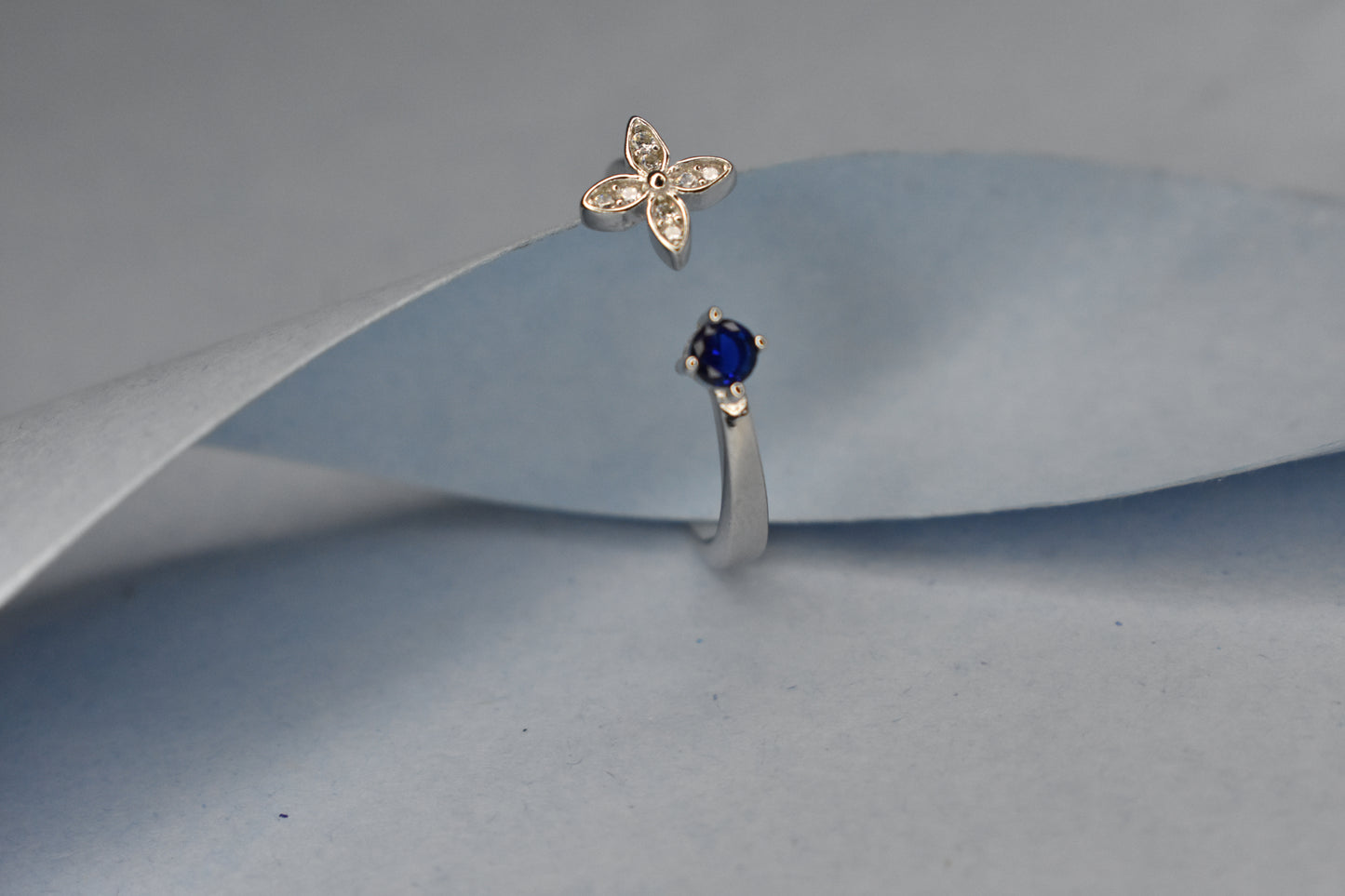 Blue Stone and Flower Ring
