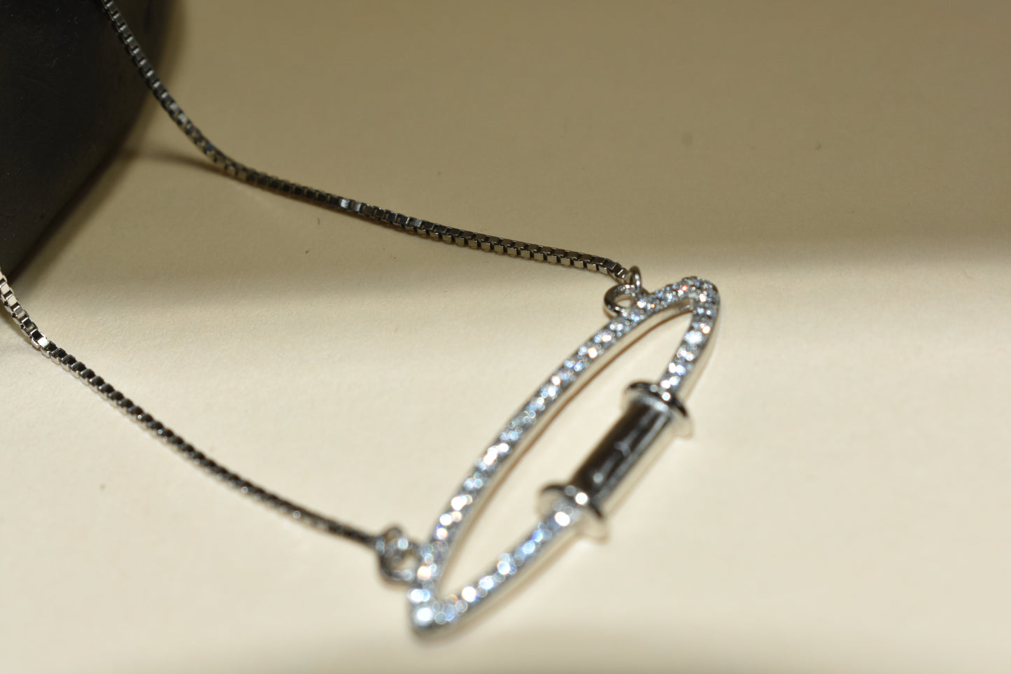 Oval Pendant Chain