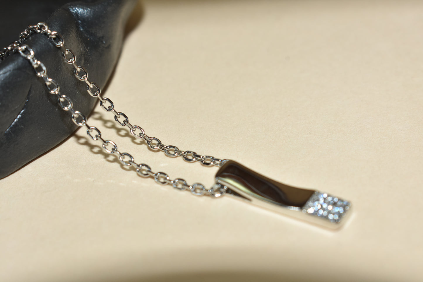 Rectangle Pendant Chain