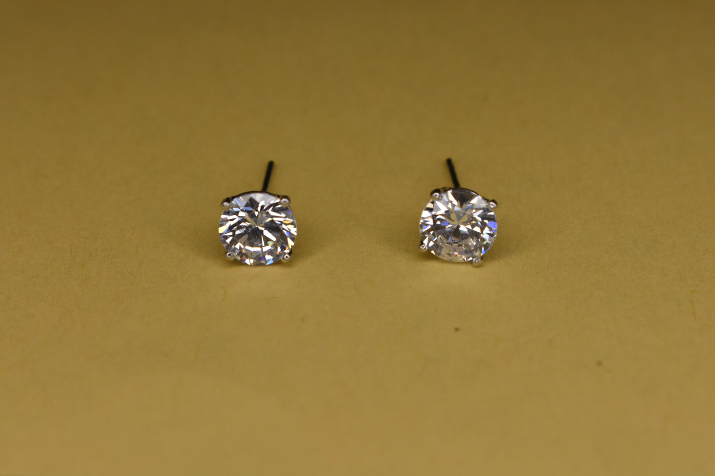 Silver Solitaire Studs Earring