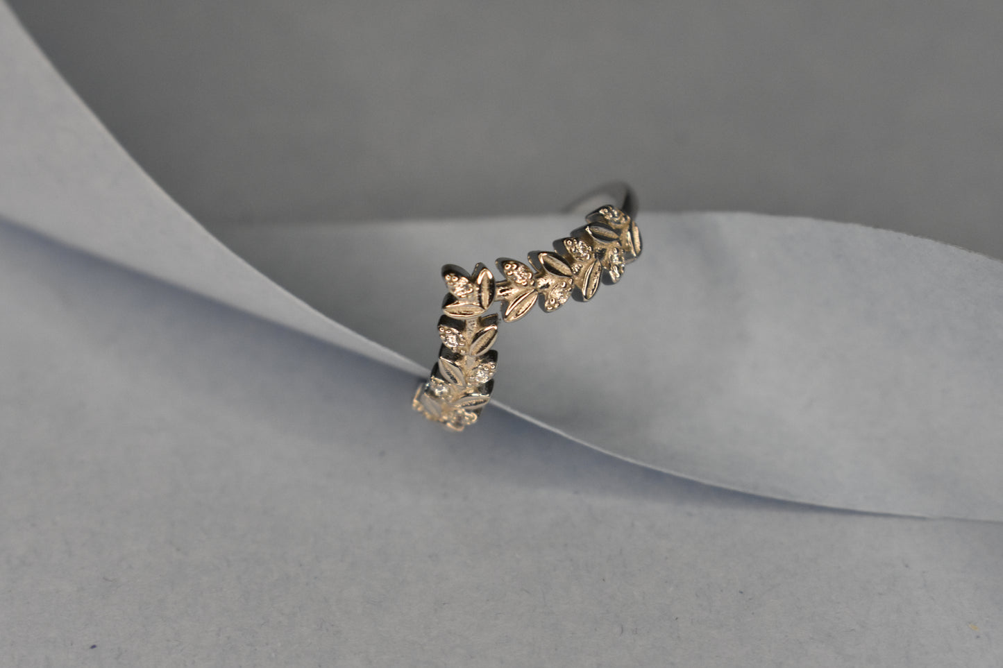 Leaf Detailed Ring