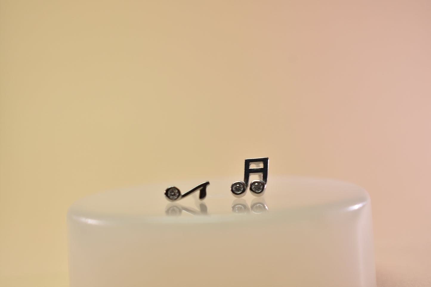 Musical Note Earring