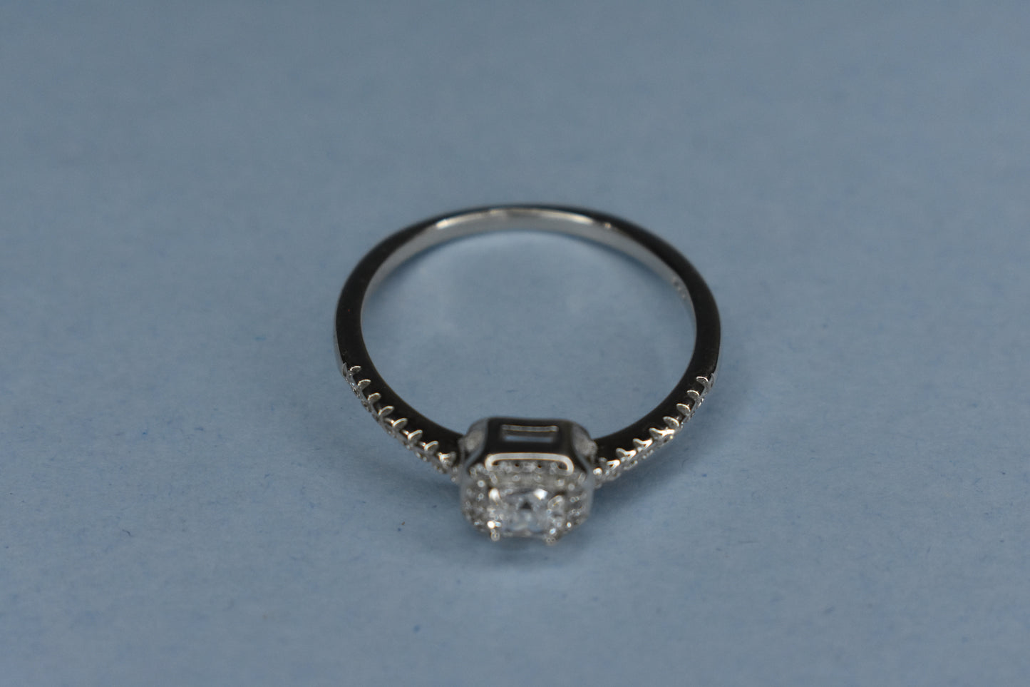 Single Stone Ring