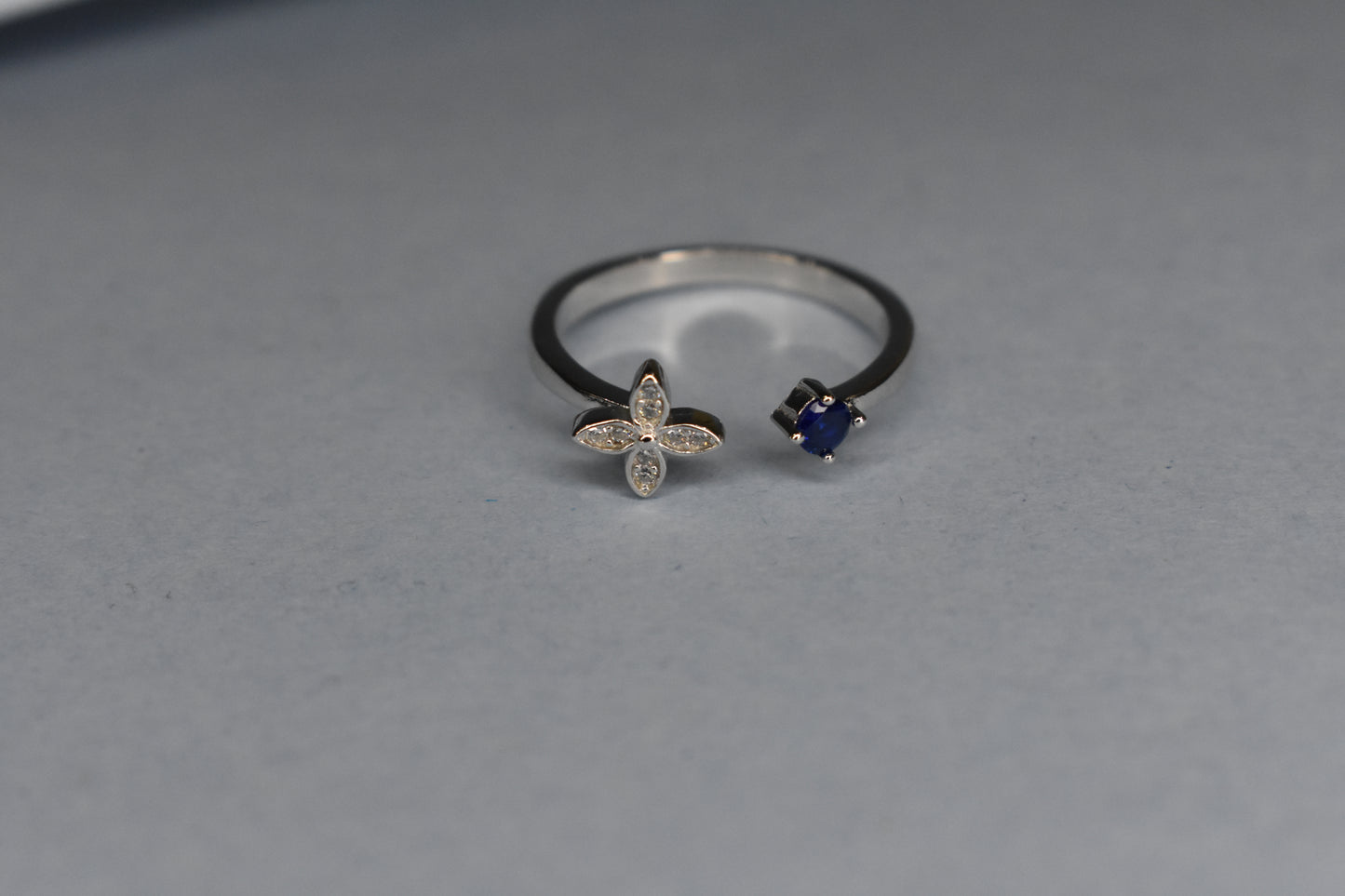 Blue Stone and Flower Ring