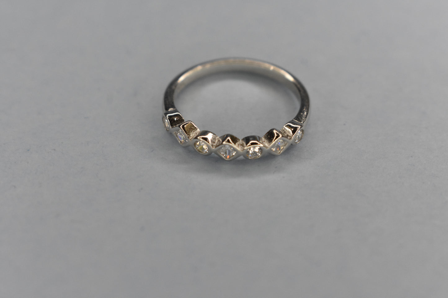 Zircon Studded Stone Ring