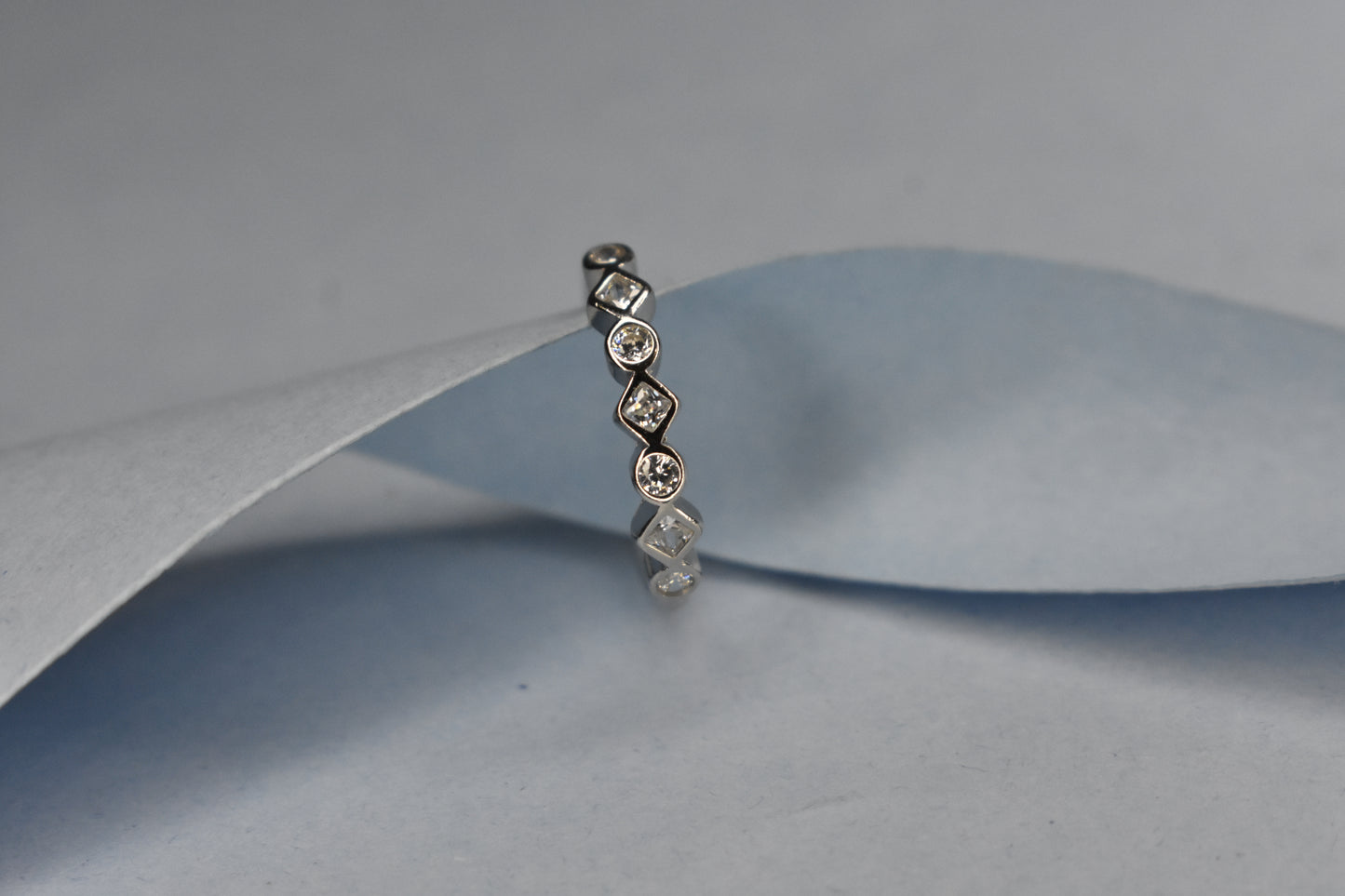 Zircon Studded Stone Ring