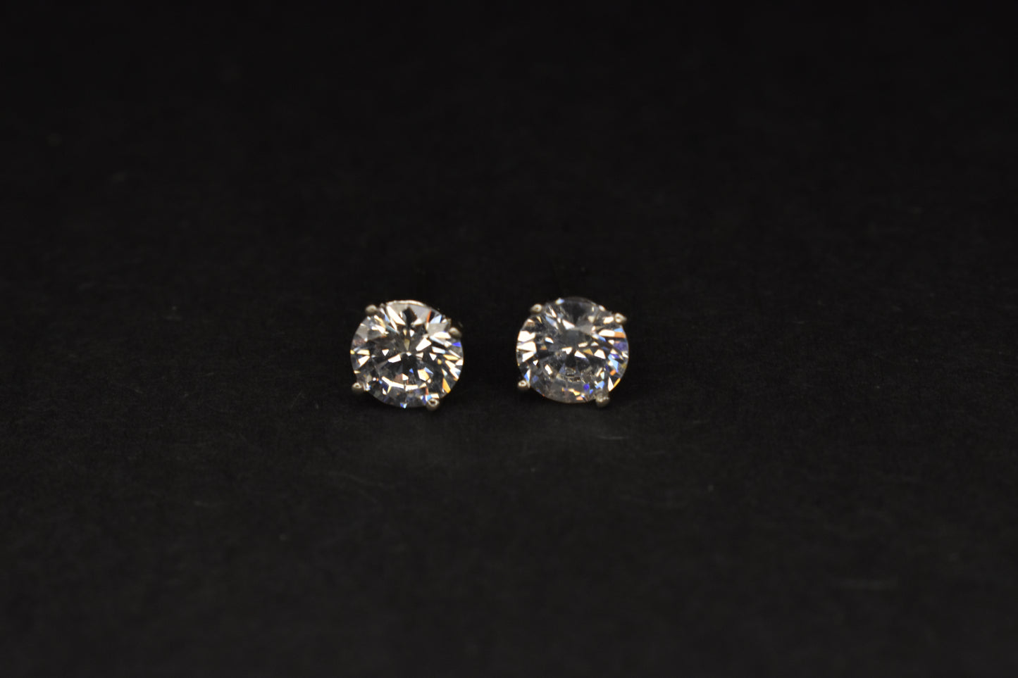 Silver Solitaire Studs Earring