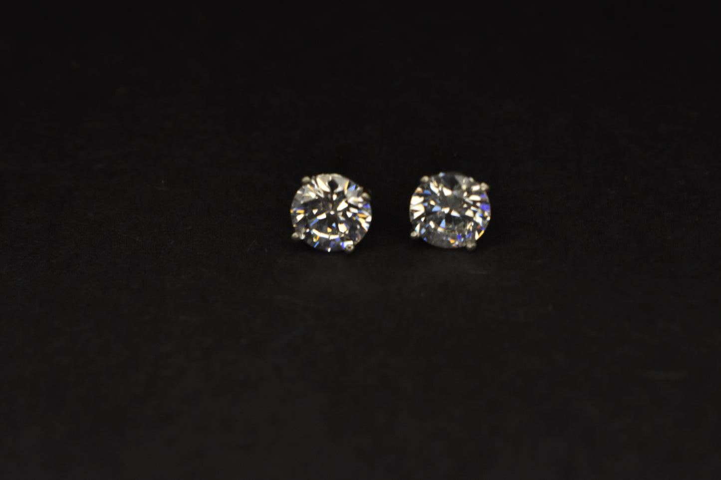 Silver Solitaire Studs Earring