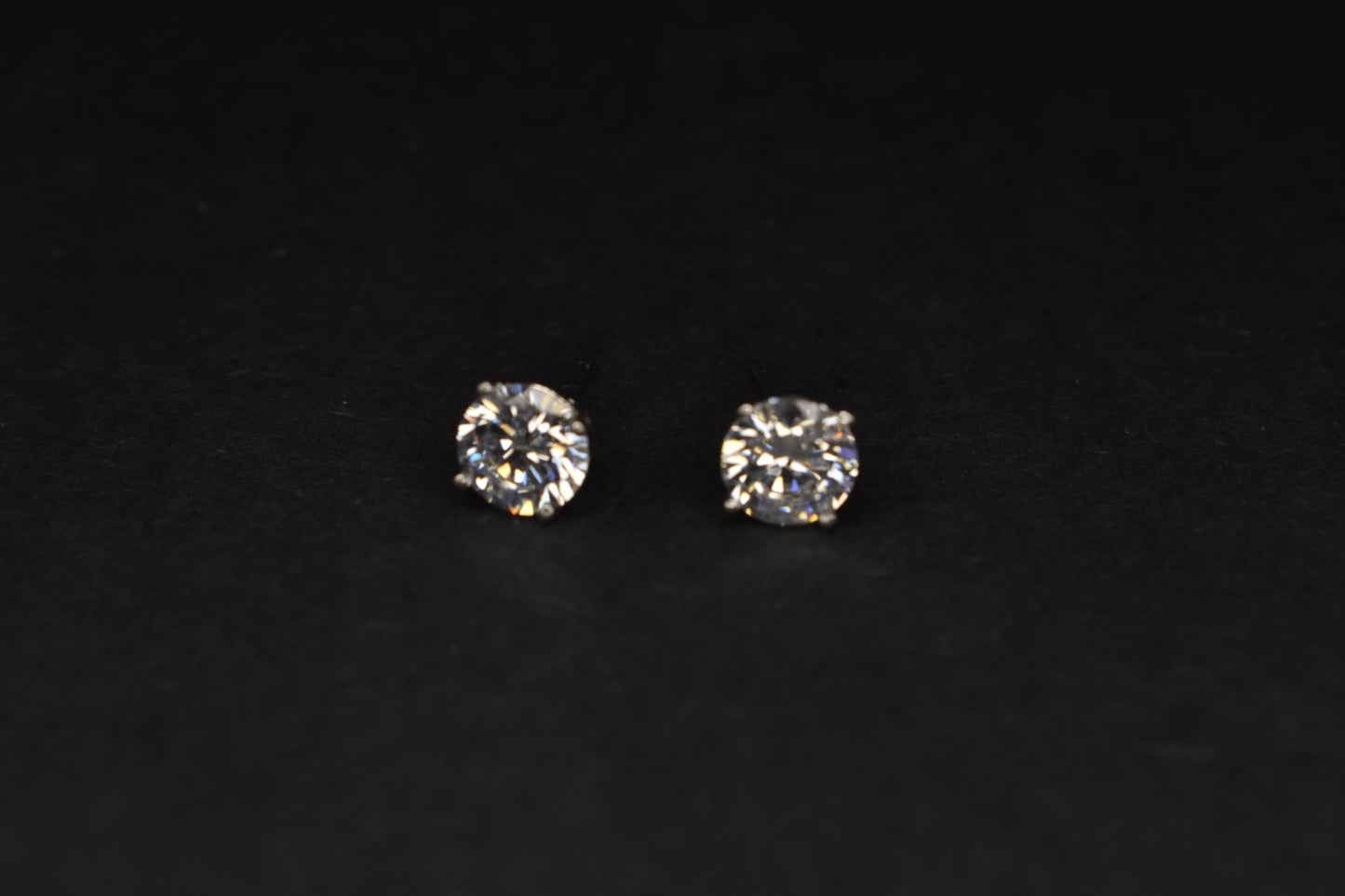 Silver Solitaire Studs Earring