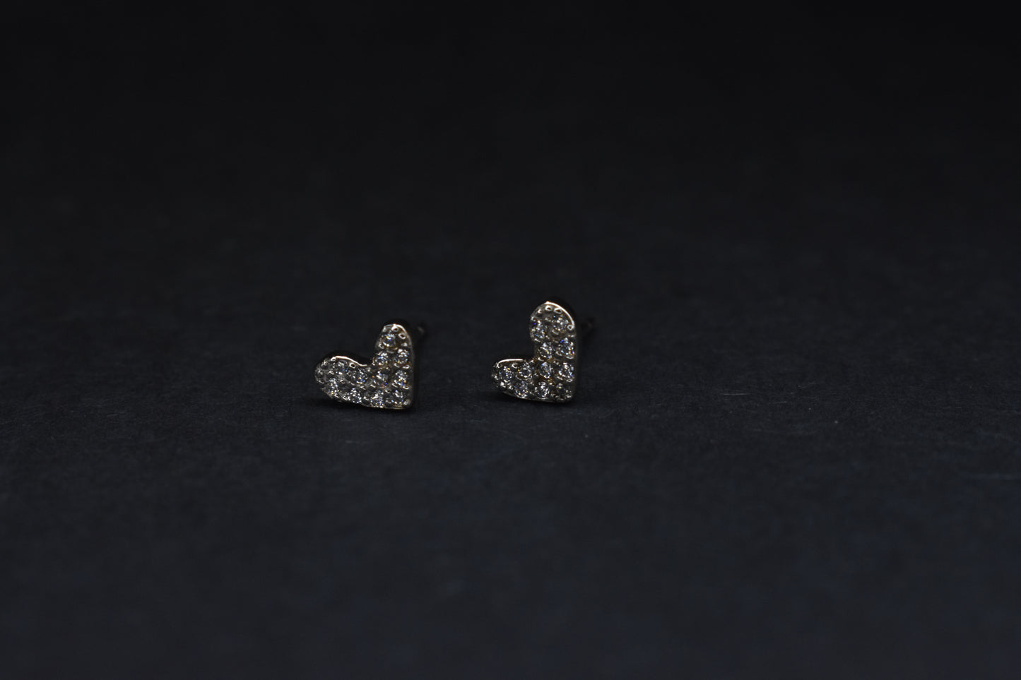 Tiny Heart Italian Stud Earring